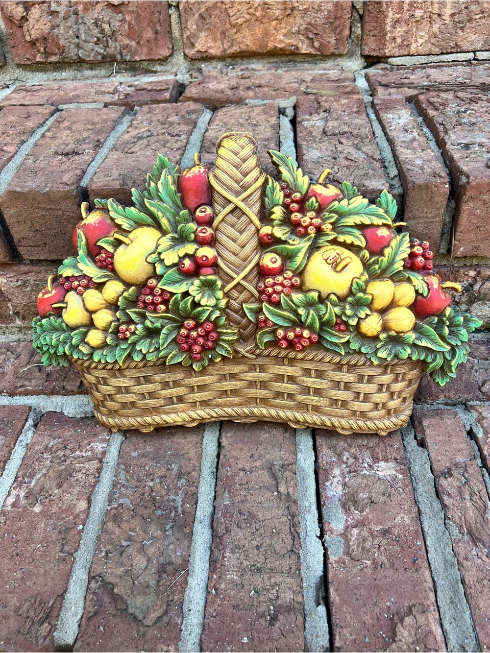 Vintage HOMCO 7533 Fruit Basket Wall Plaque 3D Apples Pears 1983 USA